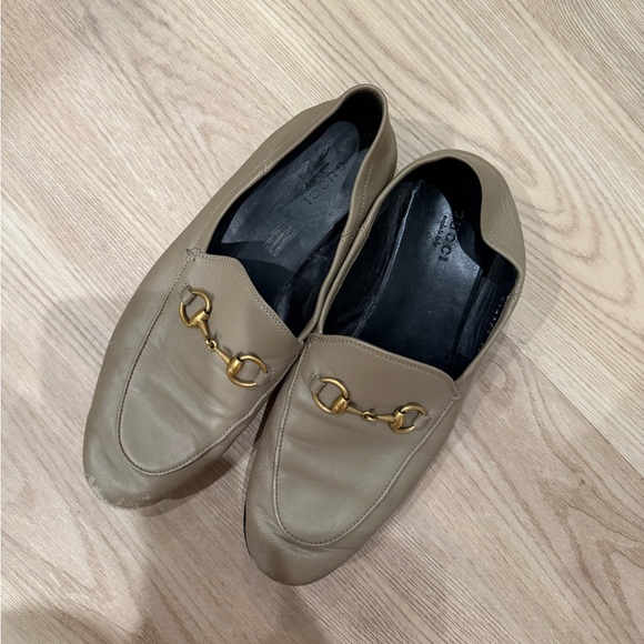 GUCCI Women’s Loafer with Horsebit 37.5 Taupe / Beige - Picture 2 of 7